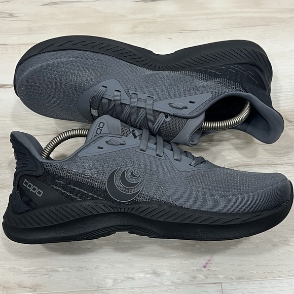 Topo Fli-Lyte 6 Mens Sz 7.5 Shoes Gray Black Road Race Running Trainer 3mm Drop - Picture 4 of 9